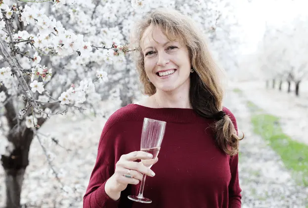 Dvam Odontologia - Dra. Vivian Manfredi